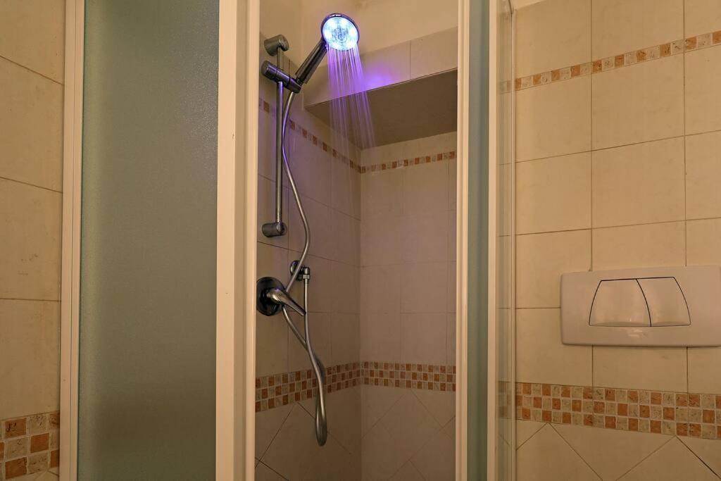 Blu Flamingo Trilussa Apartment Rome Bagian luar foto